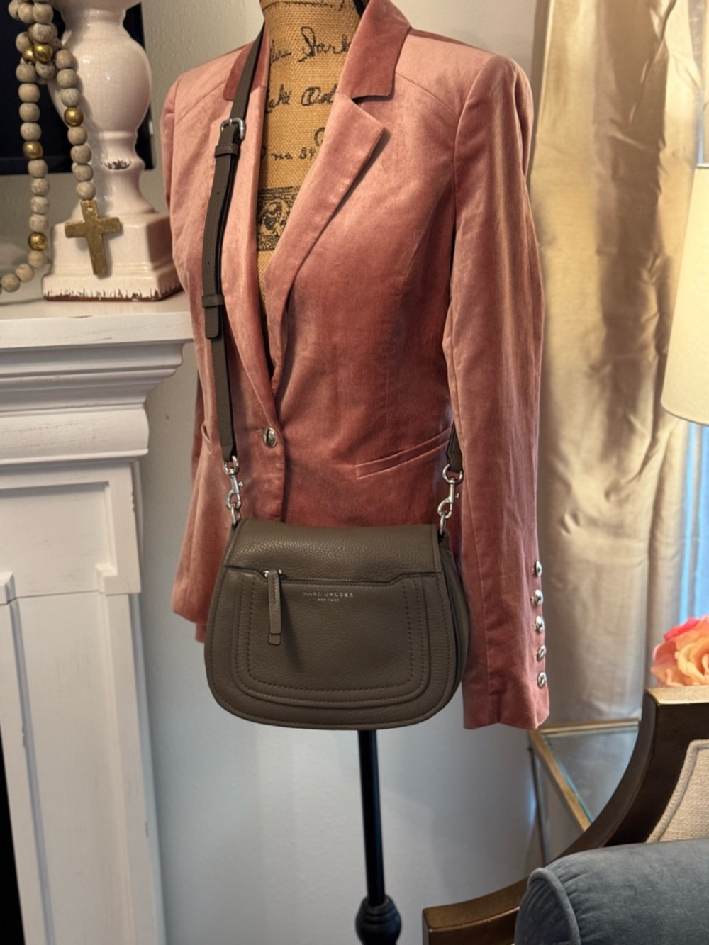 🩶 MARC JACOBS LEATHER EMPIRE CITY MESSENGER BAG! - Picture 12 of 12